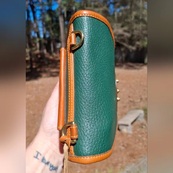 Vintage Dooney & Bourke Emerald Green AWL Calvalry R74 Mini Belt Crossbody Bag - Picture 7 of 13